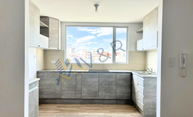 Departamento de Venta de 2 dormitorios en Granda Centeno Quito Ecuador