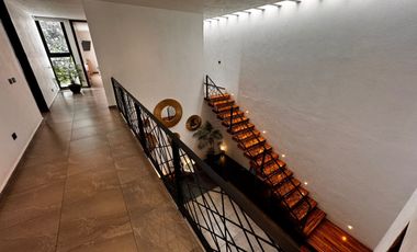 Casa en Venta $11,900,000.00 Fracc. Diana Natura Residencial por Carr. Nogales