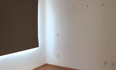 Renta Moderna Casa en Privada en Los Encinos Juriquilla