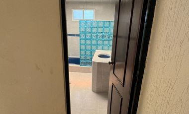 CASA EN VENTA EN TOLUCA DE UN PISO ( RESIDENCIA)