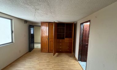 CASA EN VENTA EN TOLUCA DE UN PISO ( RESIDENCIA)