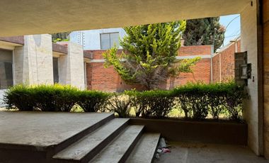 CASA EN VENTA EN TOLUCA DE UN PISO ( RESIDENCIA)