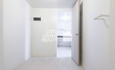 Modern High-Rise Condo with En-Suite Bathrooms In Mandani Bay