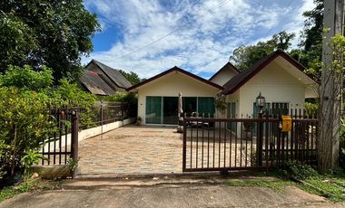 A Modern Designed 3 Bed House for Rent 1 Minute Walk Distance to Mae Phim Beach