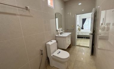 A Modern Designed 3 Bed House for Rent 1 Minute Walk Distance to Mae Phim Beach