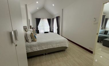 A Modern Designed 3 Bed House for Rent 1 Minute Walk Distance to Mae Phim Beach