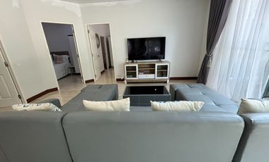 A Modern Designed 3 Bed House for Rent 1 Minute Walk Distance to Mae Phim Beach