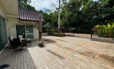 A Modern Designed 3 Bed House for Rent 1 Minute Walk Distance to Mae Phim Beach