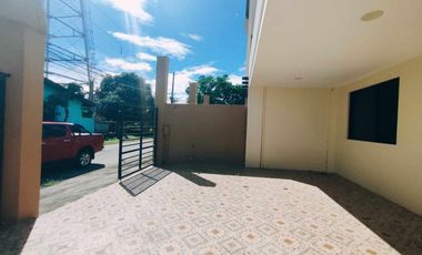 FOR SALE STUNNING MODERN 3 STOREY TRIPLEX HOUSE IN KATARUNGAN VILLAGE
