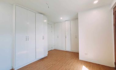 FOR SALE STUNNING MODERN 3 STOREY TRIPLEX HOUSE IN KATARUNGAN VILLAGE
