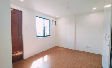 FOR SALE STUNNING MODERN 3 STOREY TRIPLEX HOUSE IN KATARUNGAN VILLAGE
