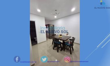 ¡Hermosa casa recién remodelada con acabados de lujo!