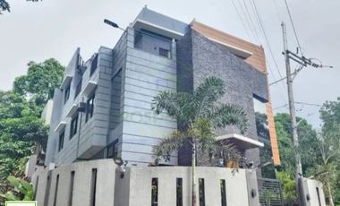 3-Storey House and Lot For Sale in Taytay, Rizal