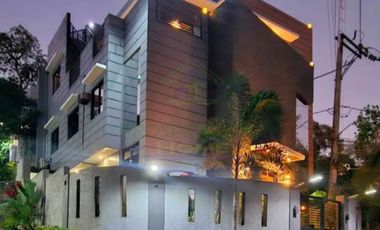 3-Storey House and Lot For Sale in Taytay, Rizal