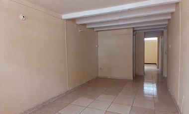 Casa en Arriendo en área independiente en Corales