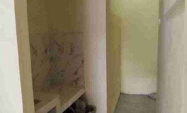 Jual Rumah Murah
Masangan Kulon Sukodono
Sidoarjo

Luas 36m2 ( 4x9 )
Full Bangunan
KT 2 KM 1
Row jln 2m
Pick Up Masuk Press
PLN 900
Air sumur
Surat Petok D

Harga 185 Juta
Cash Only

Minat