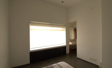 PENTHOUSE EN RENTA AMUEBLADO