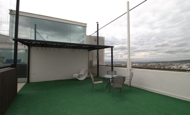 PENTHOUSE EN RENTA AMUEBLADO
