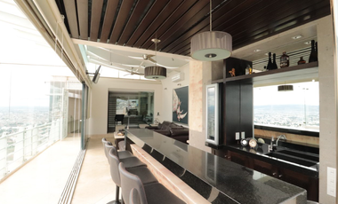 PENTHOUSE EN RENTA AMUEBLADO