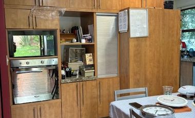 Oportunidad Casa como terreno  Hacienda del Oro 2da sección