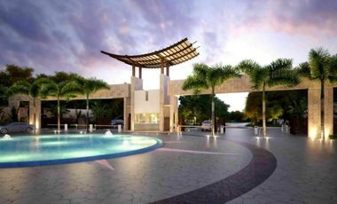 Casa con jardín y alberca privada, en venta, Mayakoba, Playa del Carmen.