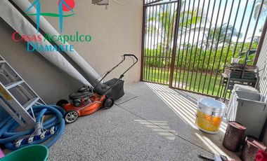 Hermosa casa con alberca privada y vista al campo de golf Tres Vidas