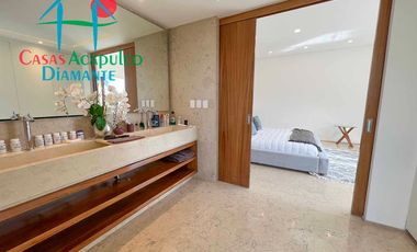 Hermosa casa con alberca privada y vista al campo de golf Tres Vidas