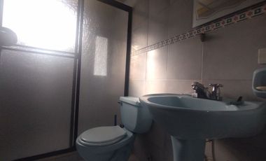 Apartamento sin amoblar en arriendo en Alto Prado.