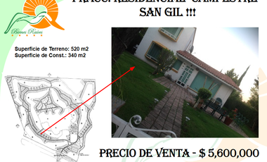 CASA EN SAN GIL CERRADA SANTA ELENA