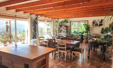 Leon Propiedades vende parcela con casa en Hacienda San José, Curacaví.