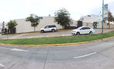 ¡¡¡EXCELENTE OPORTUNIDAD EN REMATE BANCARIO!!! EN PEDREGAL DEL BOSQUE TLAQUEPAQUE