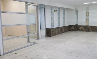 EXCELENTE PISO EN RENTA A UNA CALLE DE TLALPAN.