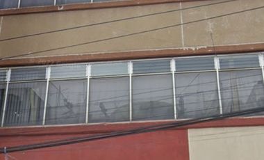 EXCELENTE PISO EN RENTA A UNA CALLE DE TLALPAN.