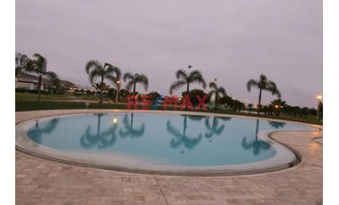 Venta De Terreno En Exlusivo Condominio Playa Coral Asia