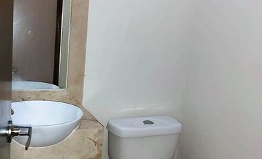 Departamento en renta, amueblado, tres recámaras, excelente ubicación en Mérida