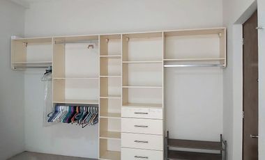 Departamento en renta, amueblado, tres recámaras, excelente ubicación en Mérida
