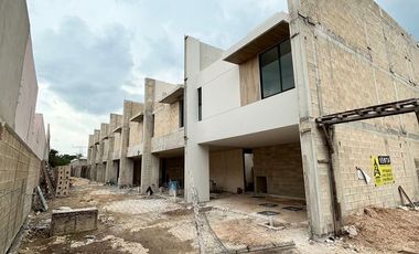 Town House Residencial Temozón 36