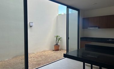 Town House Residencial Temozón 36