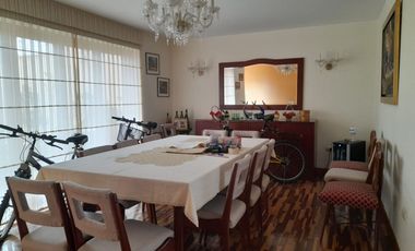 VENDO CASA EN CONDOMINIO EN LA CAPULLANA CERCA A PARQUE
