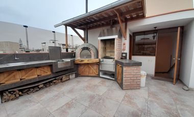 VENDO CASA EN CONDOMINIO EN LA CAPULLANA CERCA A PARQUE