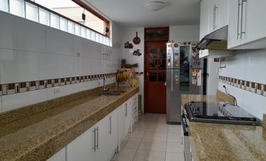 VENDO CASA EN CONDOMINIO EN LA CAPULLANA CERCA A PARQUE