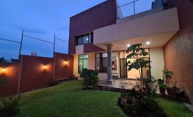 HERMOSA CASA VENTA COLONIA CERRO DEL TESORO, SAN PEDRO TLAQUEPAQUE