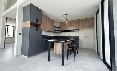 CASA EN VENTA EN RESIDENCIAL SANTA BARBARA AGUASCALIENTES SUR PONIENTE
