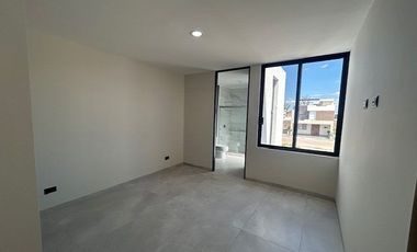 CASA EN VENTA EN RESIDENCIAL SANTA BARBARA AGUASCALIENTES SUR PONIENTE