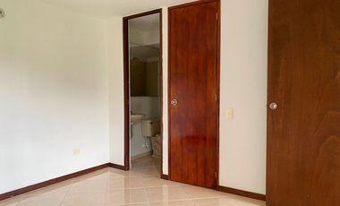 46313 Apartamento en Arriendo Camino Verde