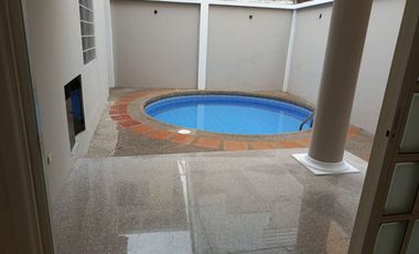ALQUILER CASA KENNEDY NORTE