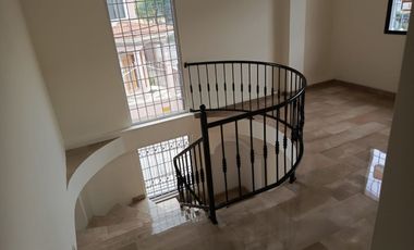 ALQUILER CASA KENNEDY NORTE