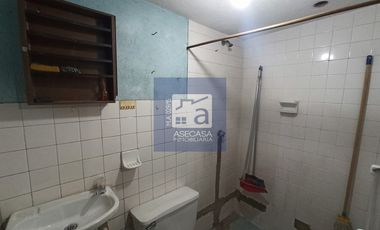 COD. 10459 SE ARRIENDA LOCAL BARRIO GRANADA - BUCARAMANGA