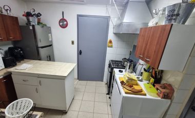 Casa con Cabañas Sector Regional