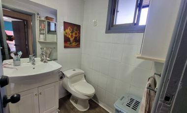 Casa con Cabañas Sector Regional